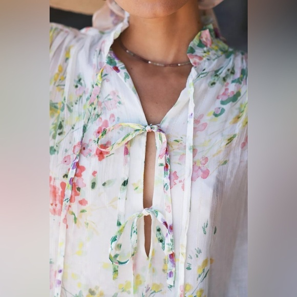 SABINA MUSAYEV Bazooka Puff Sleeve Tie Top In White Floral - Picture 6 of 9